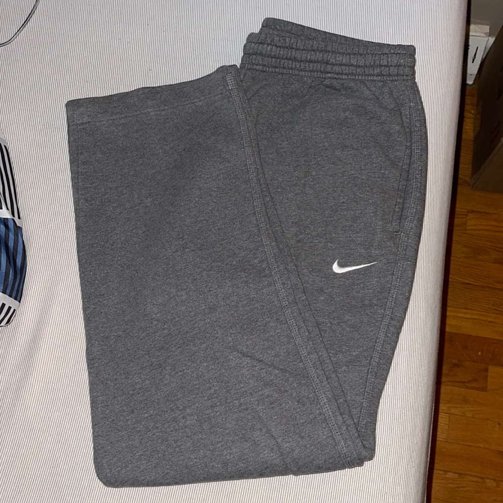 Nike Sweatpants